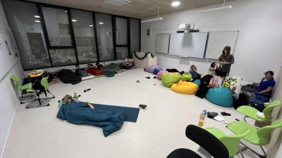 Noc ve škole? Pro 7.B žádný problém!