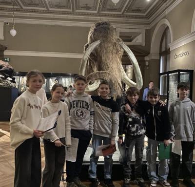 Šesťáci v pravěku